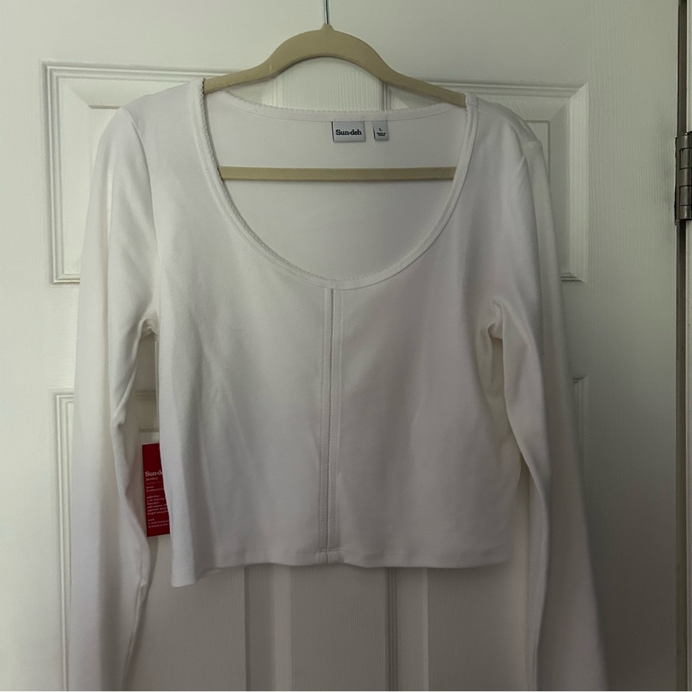 Sunday Best Women's White Long Sleeve Top